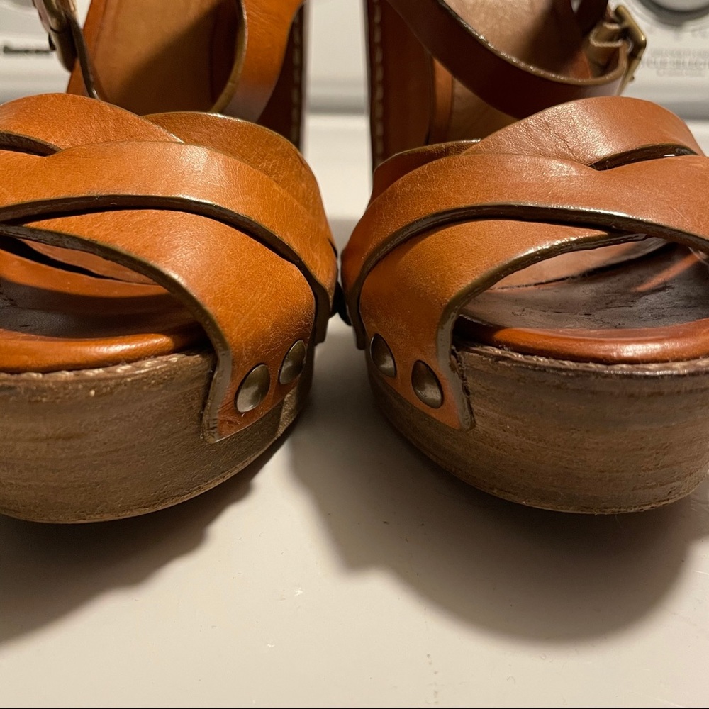 Chloe Clog Cognac Brown Platform Chunky Heels - Picture 13 of 17